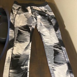 Forever 21 Vented Workout Leggings